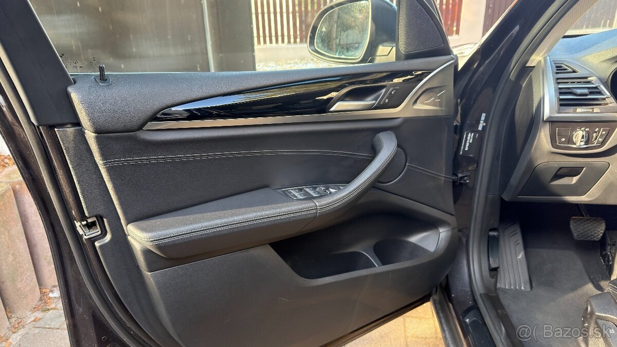 BMW X3 xDrive30i mHEV PANO, LASER - 7