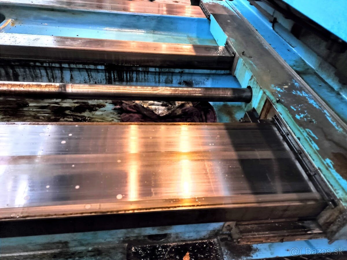 TOS Varnsdorf Vodorovná vyvrtávačka Stolová W 100 A - 7