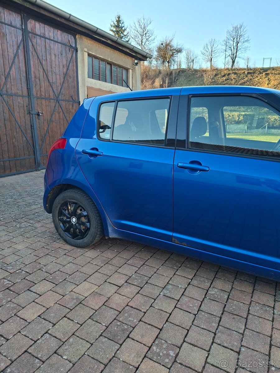 Suzuki Swift 1.3 - 7