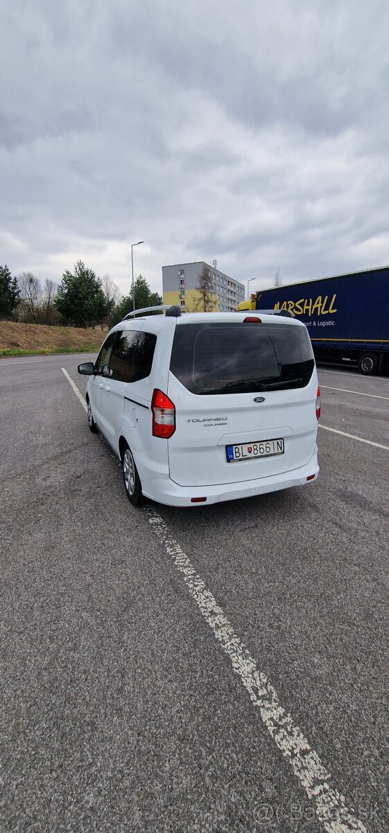 Ford Tourneo Courier - 7