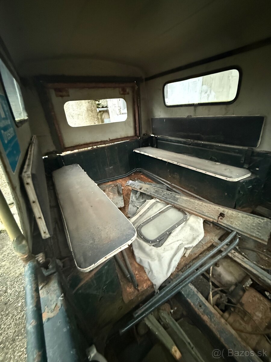 Predám GAZ 69 M - 7