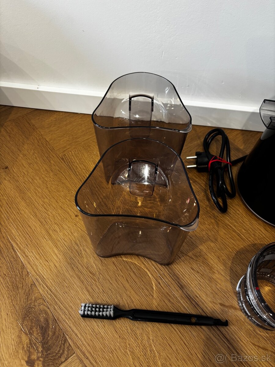 Odstavovac Concept LO 7067-80€ - 7