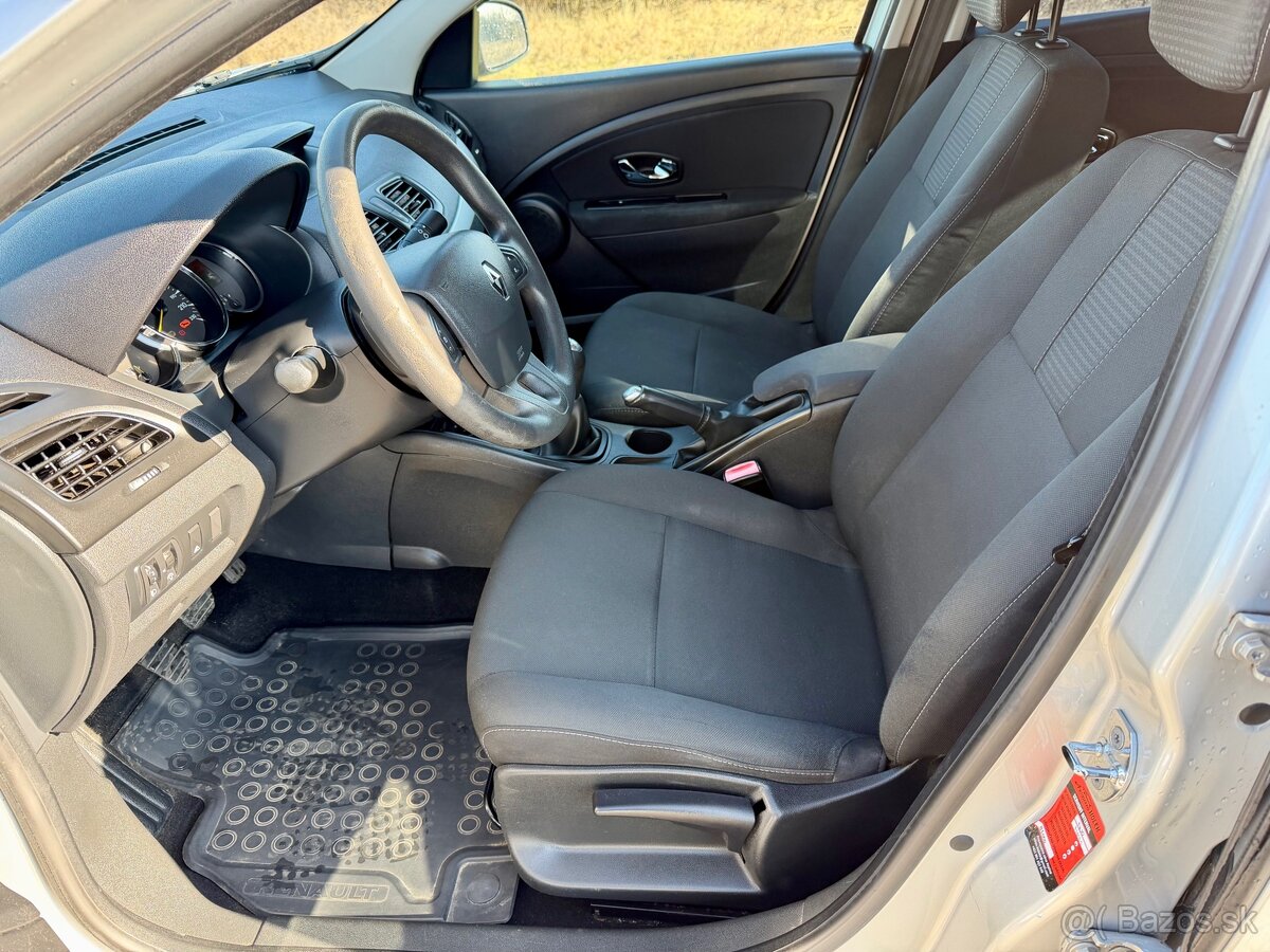 RENAULT FLUENCE 1.6 benzín - 7