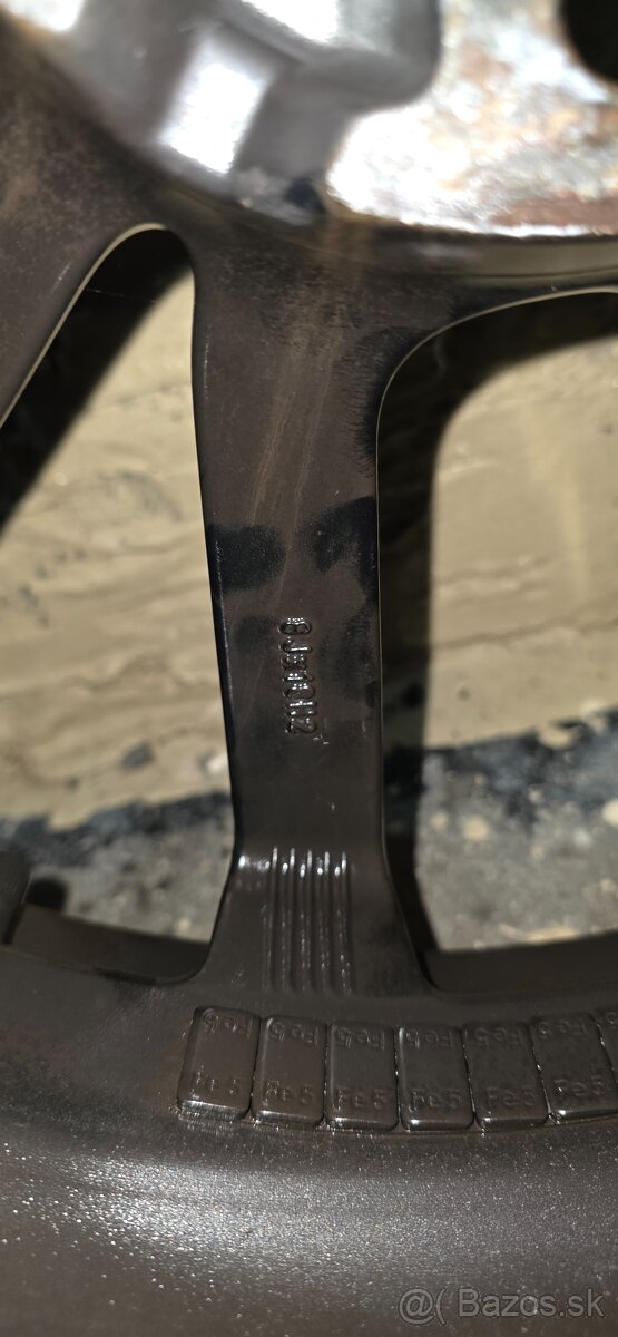 PIRELLI 235/45 R18 Letné - 7