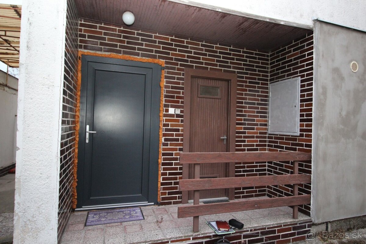 Veľký 4 izbový byt- Garáž- Vlastná záhrada - 7