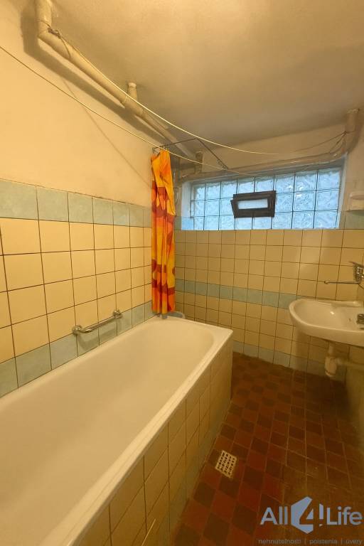 Rodinný dom na skvelej adrese – Veselé pri Piešťanoch - 7