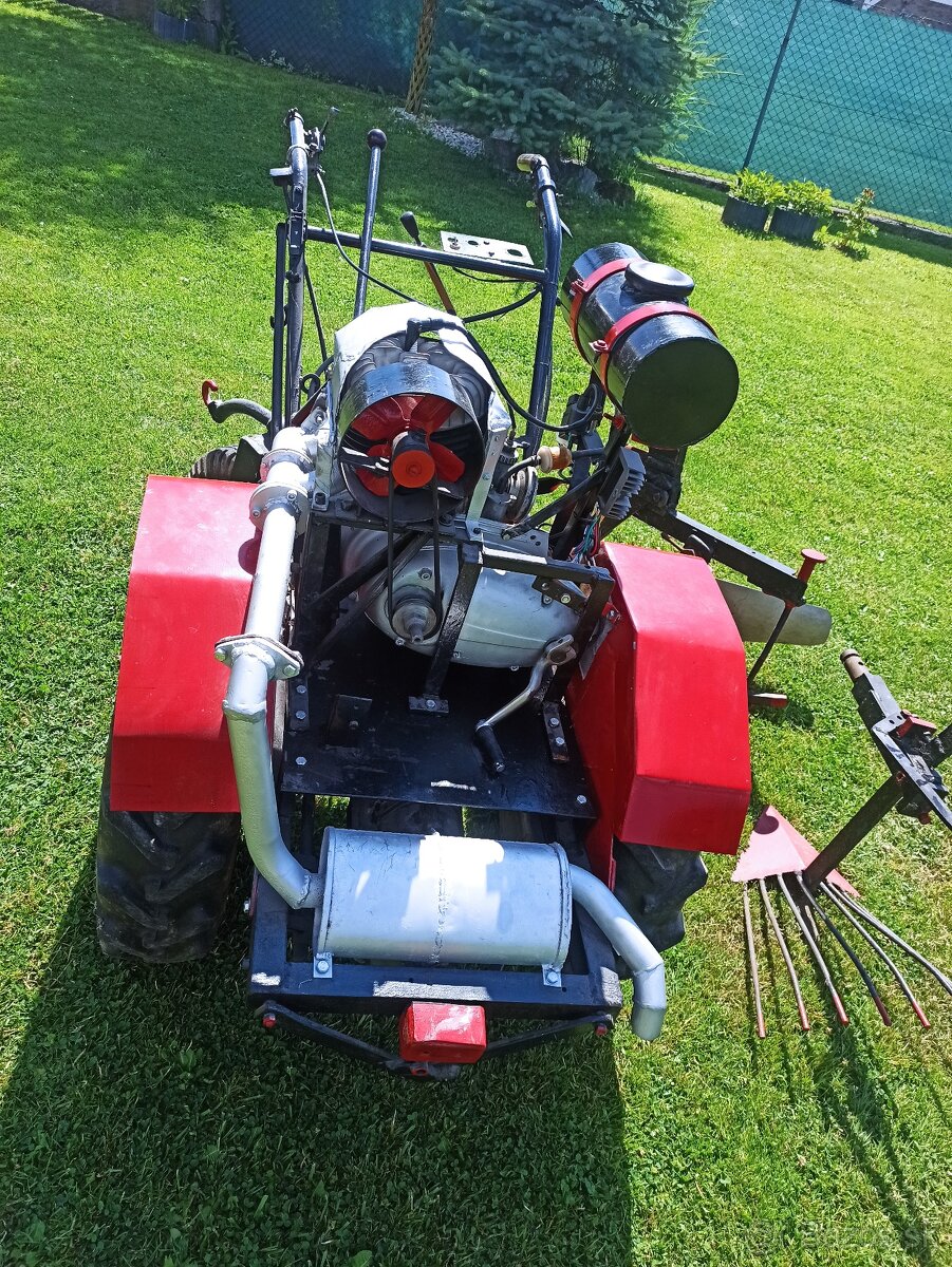 Dvojkolesovy malotraktor - 7