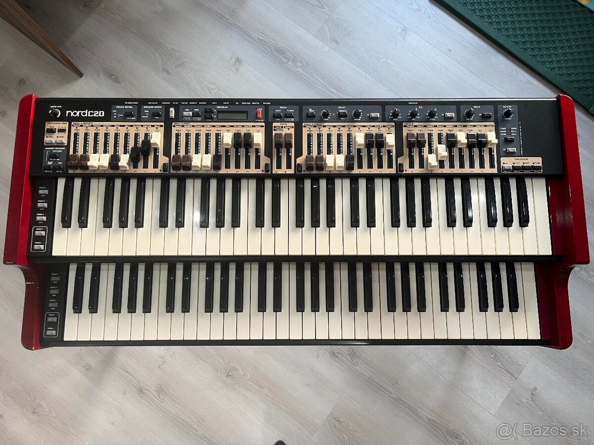 NORD C2D (Hammond klon) - 7