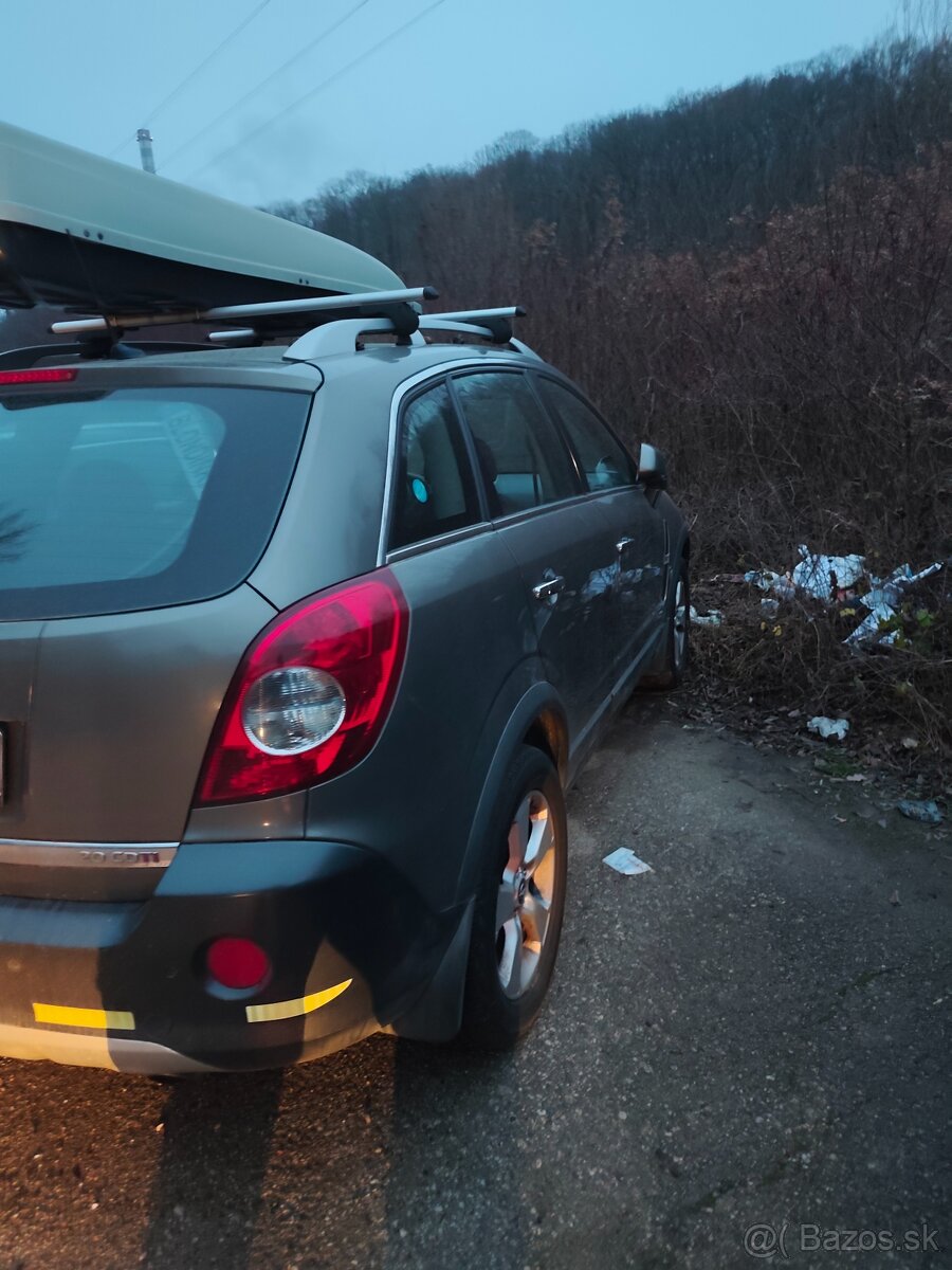 Predám Opel antara 2.0 - 7