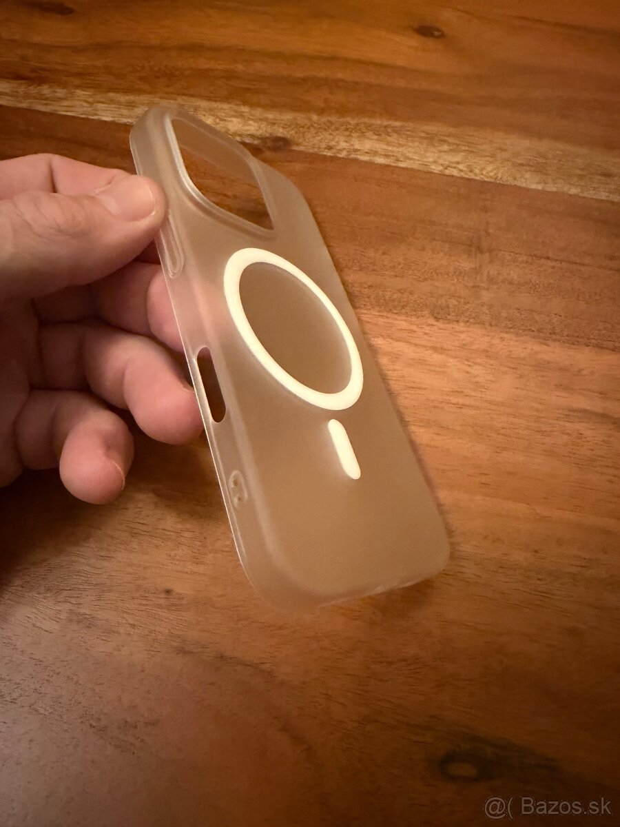 Kryt na Apple iPhone 16 pro - 7