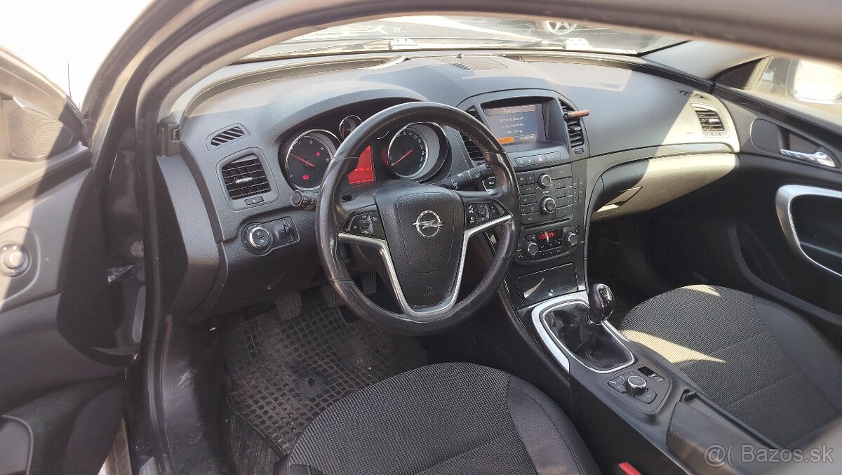 Opel Insignia - 7