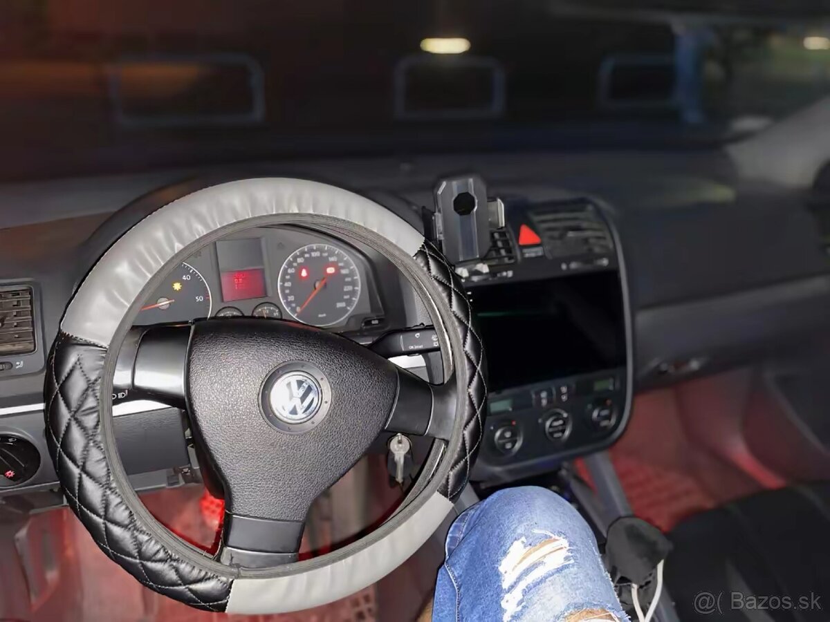 Volkswagen Golf - 7