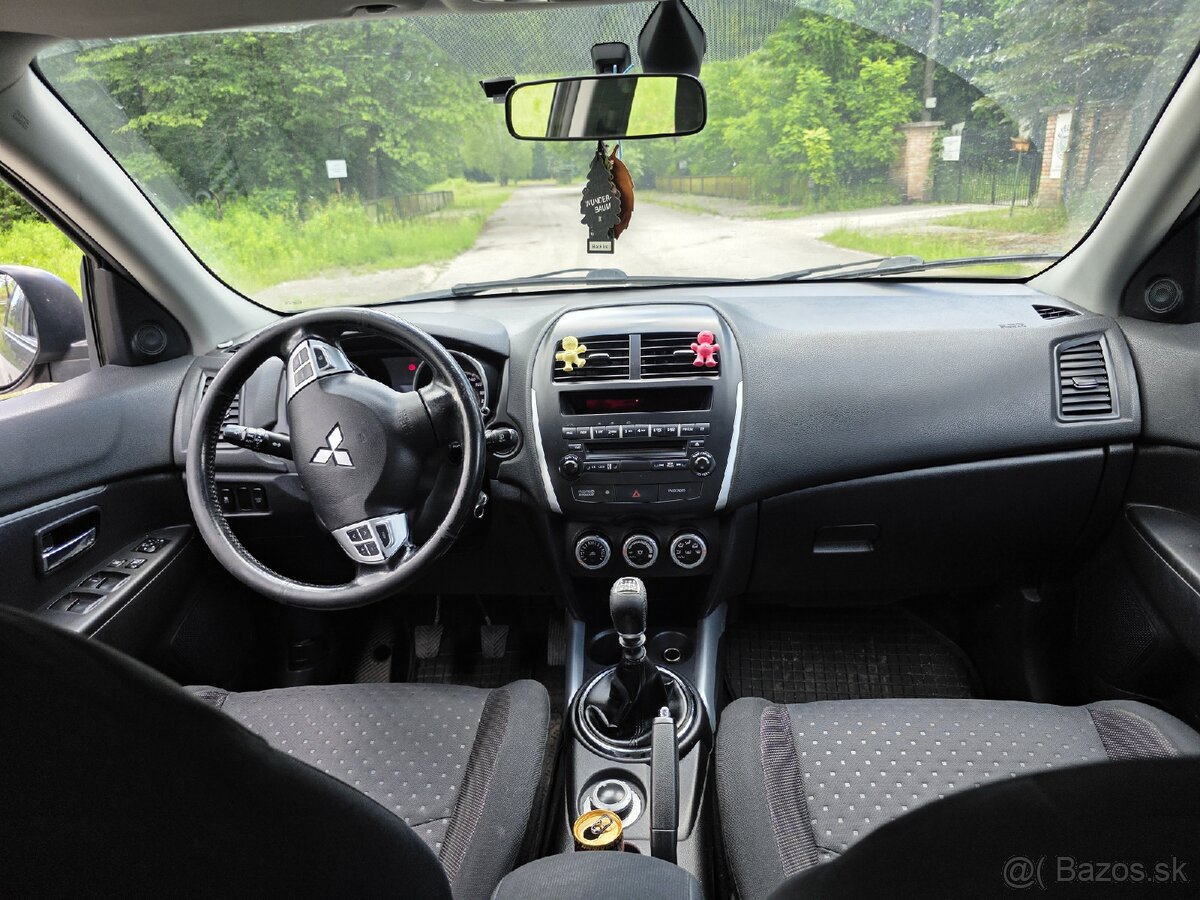 Mitsubishi asx - 7