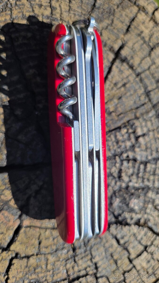 Victorinox Huntsman - 7