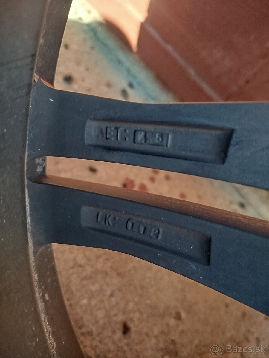 Elektróny Motec - 7