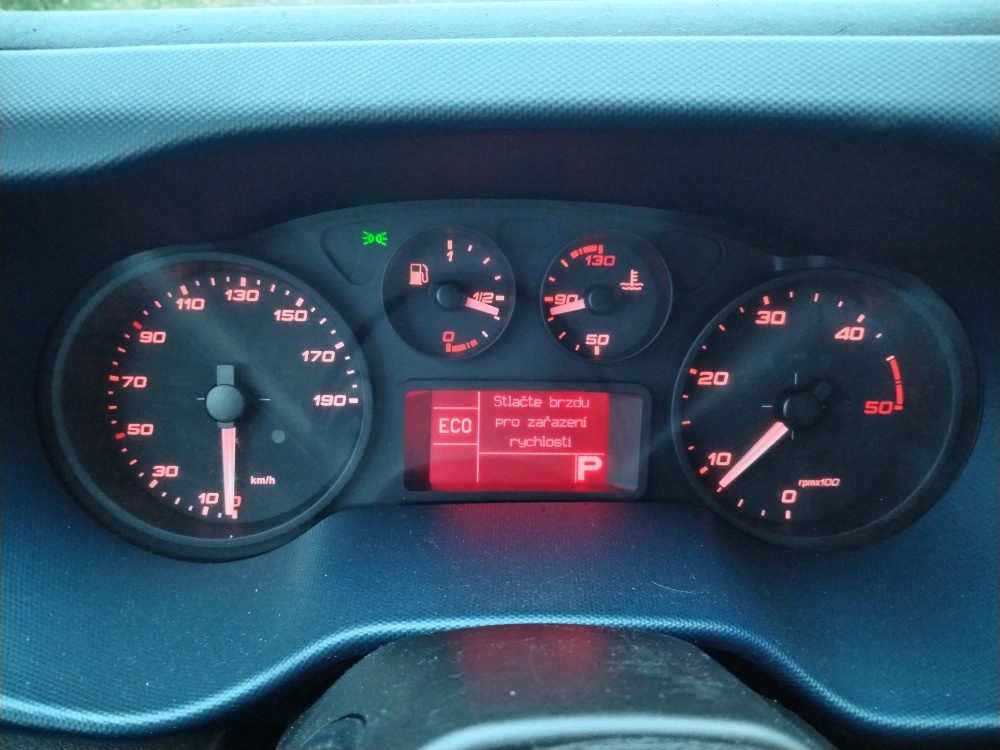 Iveco Daily 35C14 valník - 7