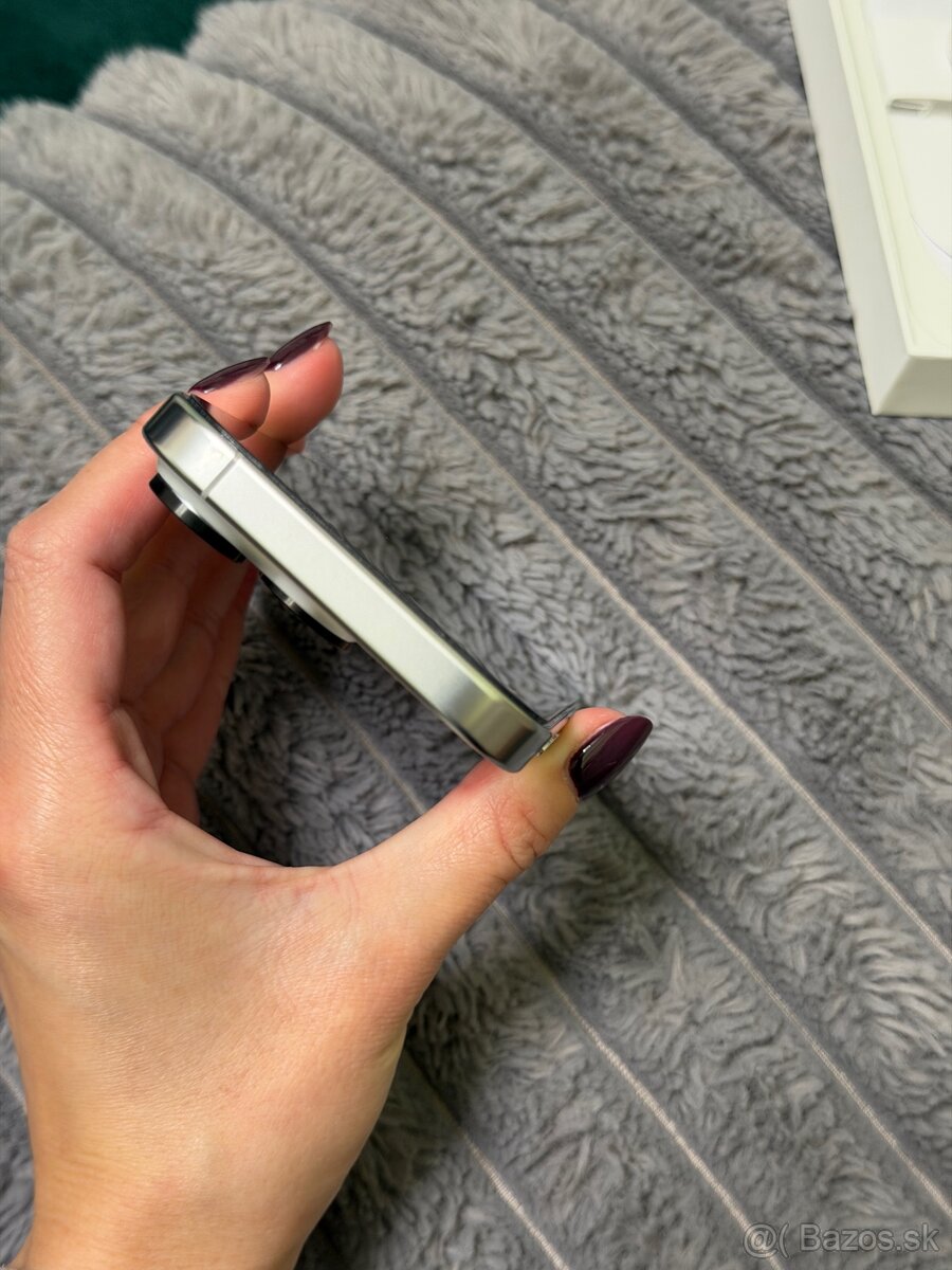 iPhone 16 pro 256gb white - 7