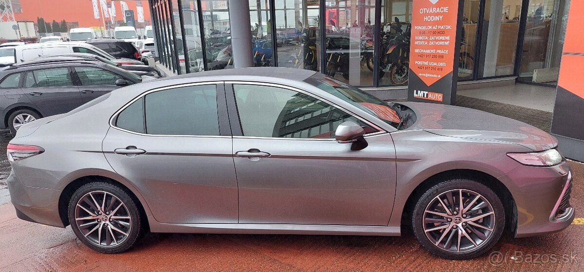 Toyota Camry 2.5 hybrid 131kW e-CVT Executive - 7