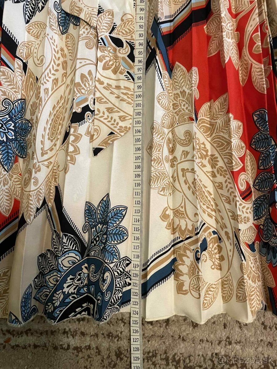 Dlhé plisované šaty - 7