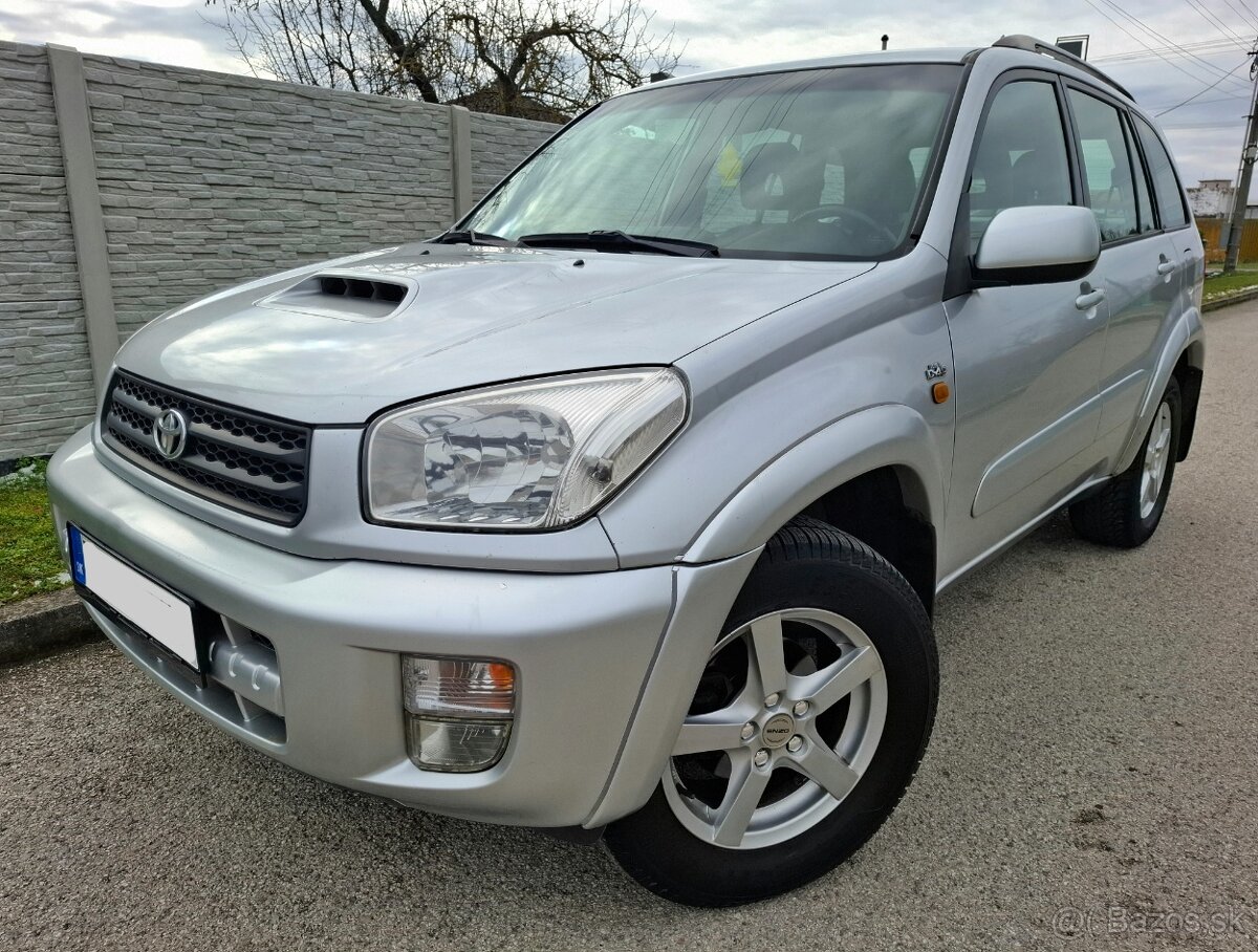 TOYOTA RAV4 2.0 D-4D 4X4 - 7