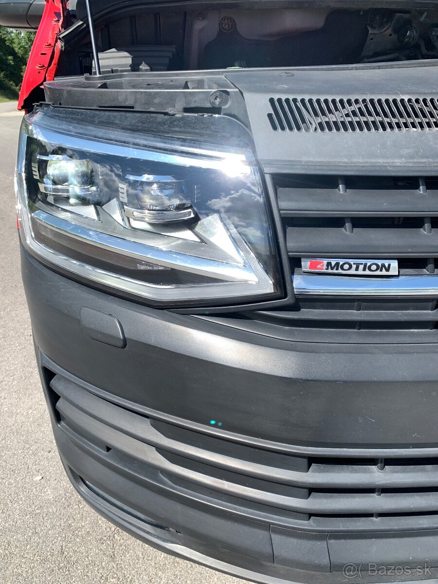 Predám Volkswagen T6 caravelle 9miestne 4x4 - 7