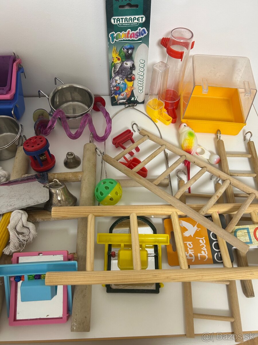 Predám klietky s množstvom doplnkov - 7