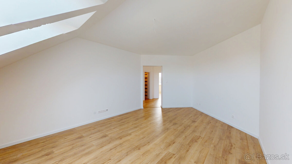 POSLEDNÝ 2-izbový byt s priestrannou loggiou v projekte Poli - 7