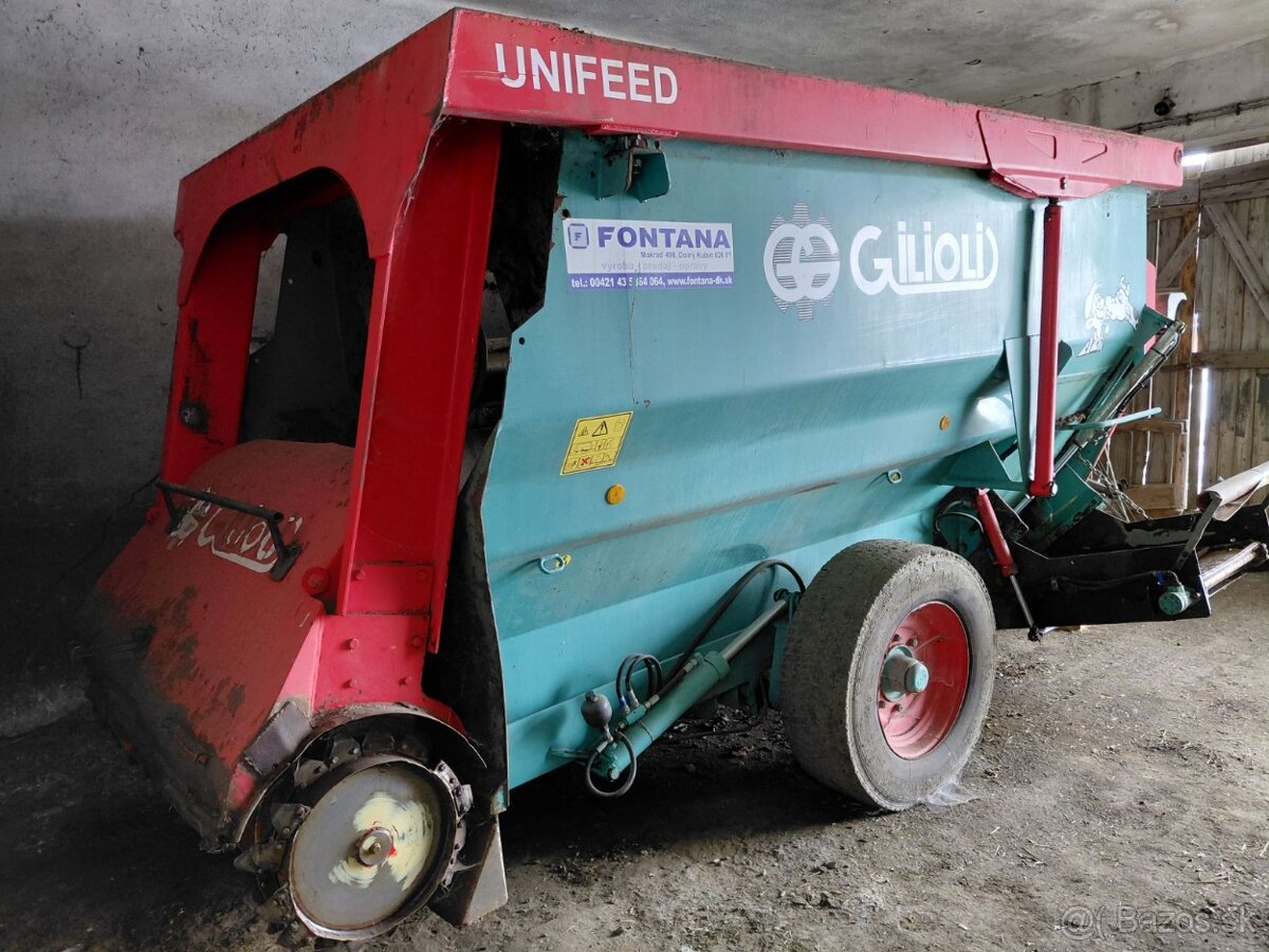 Krmny voz Fonatana DESILMIX 100/3 - 7