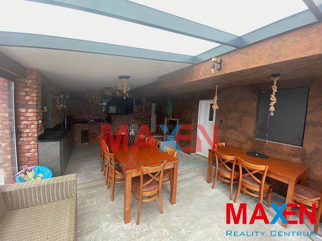 Predaj : MAXEN Luxusný 3-podlažný – rekreačný dom na cel - 7