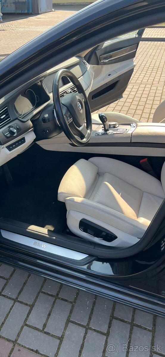 Predám BMW 740xD 2015 - 7