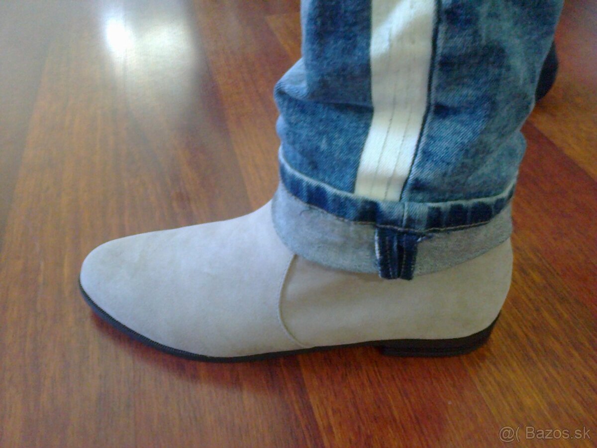 dámske sivé členkové topánky / 40 - 7