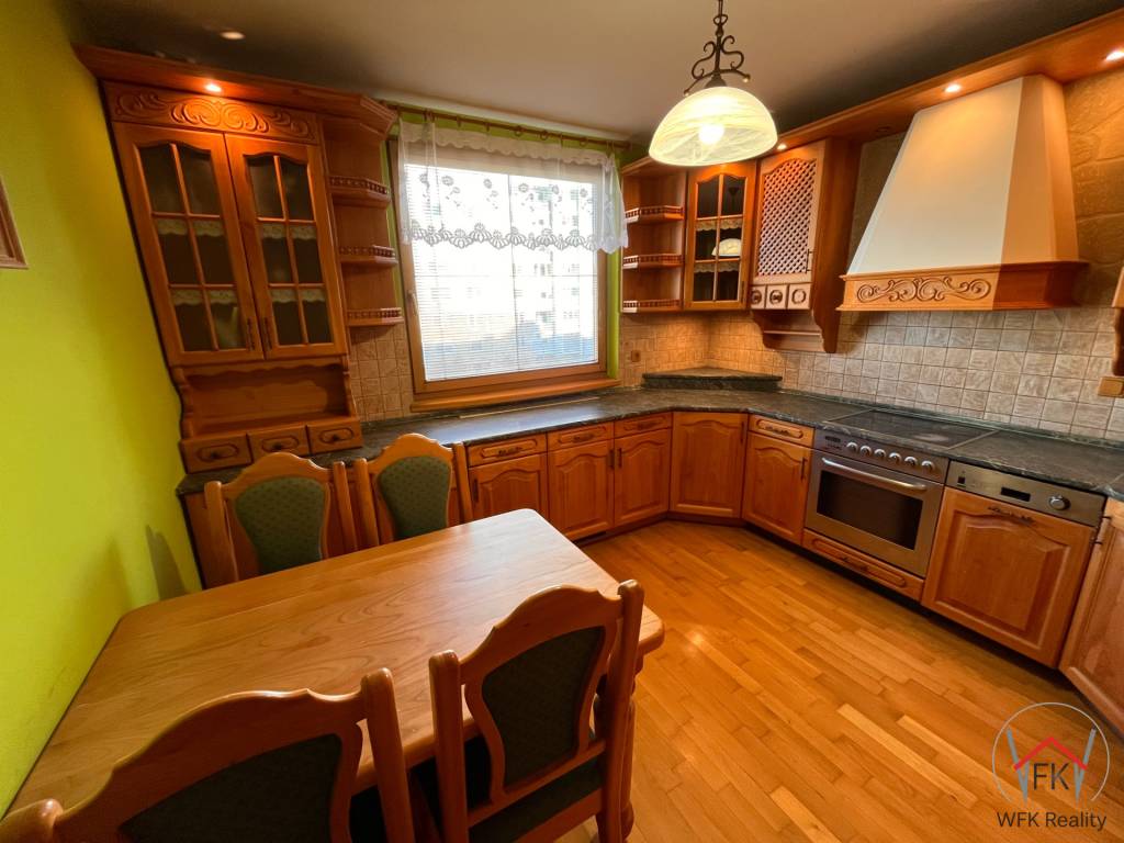 Na predaj štýlový 3-izb Byt s Balkónom a Kvalitným Zariadení - 7