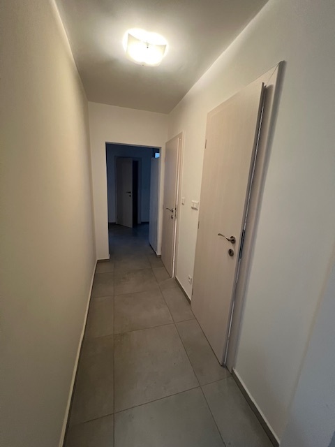 Zrekonštruovaný 3 izb. byt, MEDENÁ ul. - 7