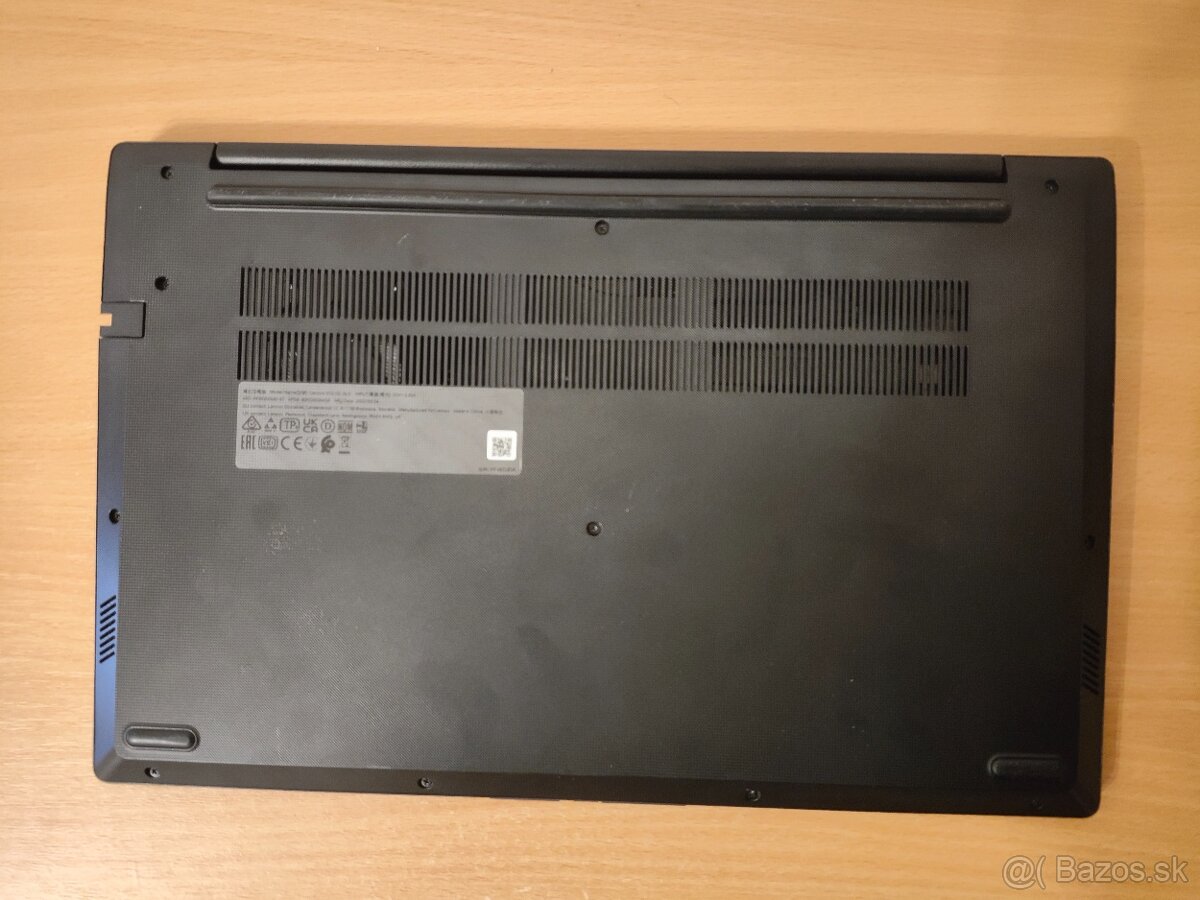 Lenovo V15 G2 R5 8GB 256GB SSD - 7