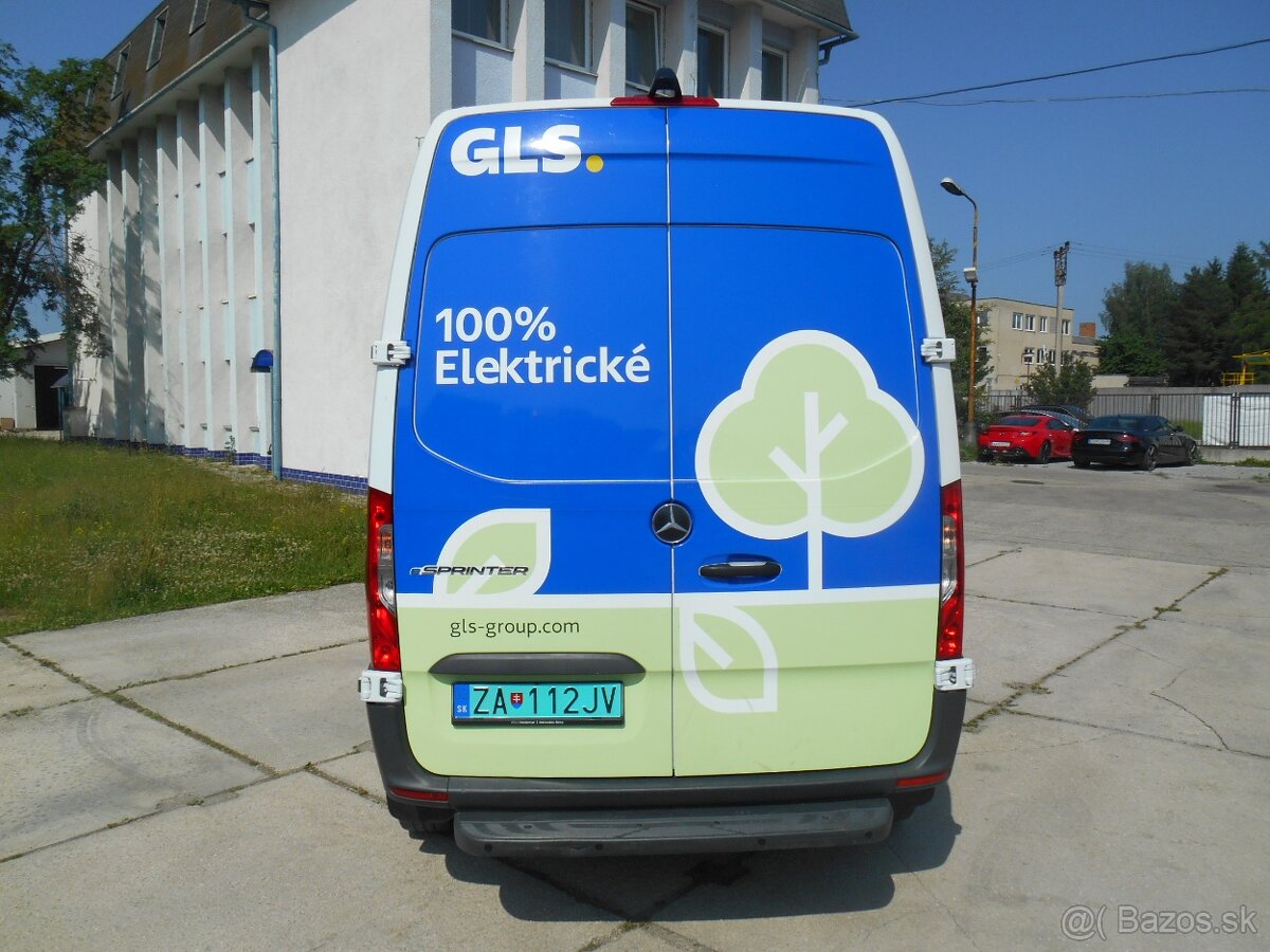 Mercedes eSprinter Dodávka 85kw Automat - 7