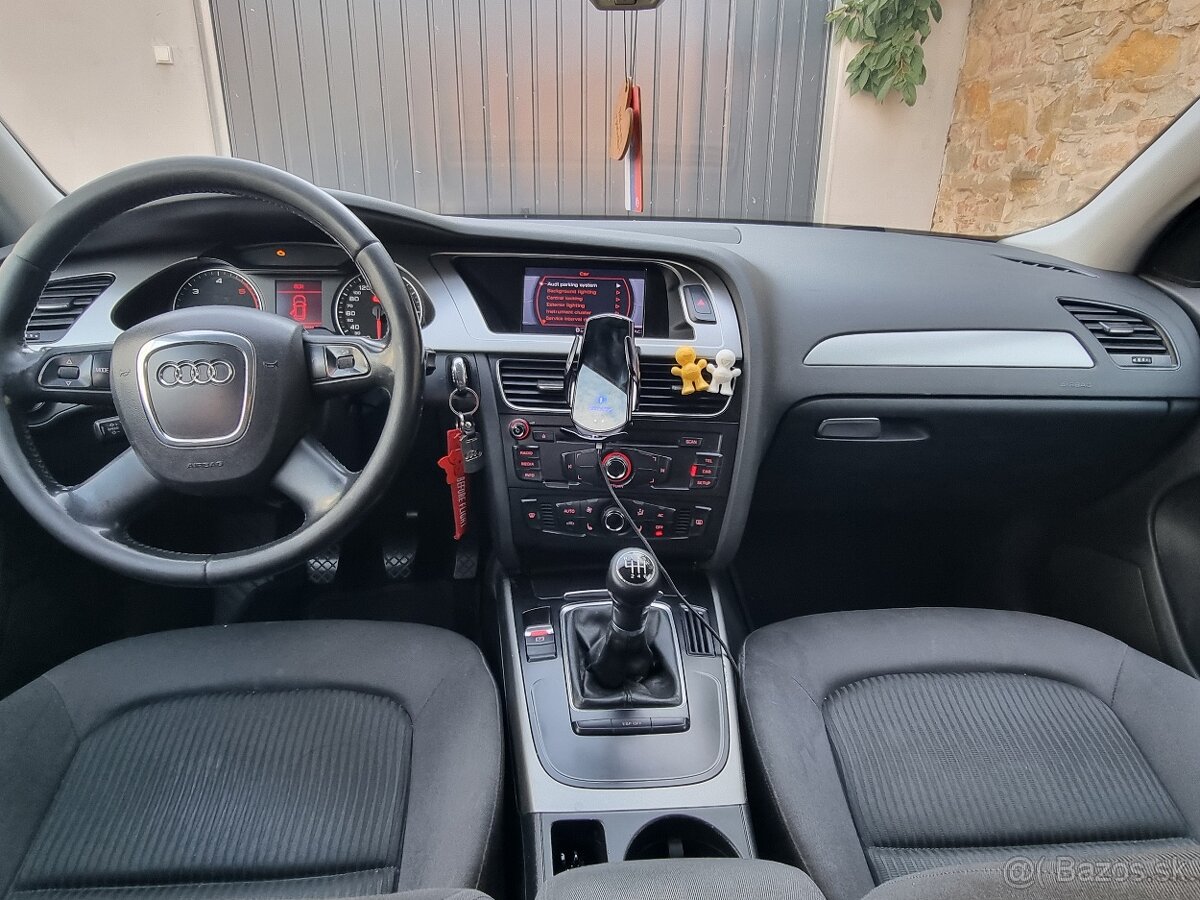 Audi A4 B8 2.0 TDI 124 kw - 7