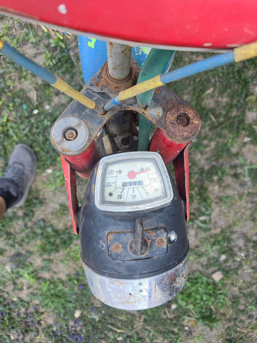 Prodám Mustang 23A r.v. 1972 - 7