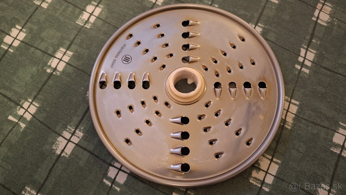 Predám kuchynský robot - 7