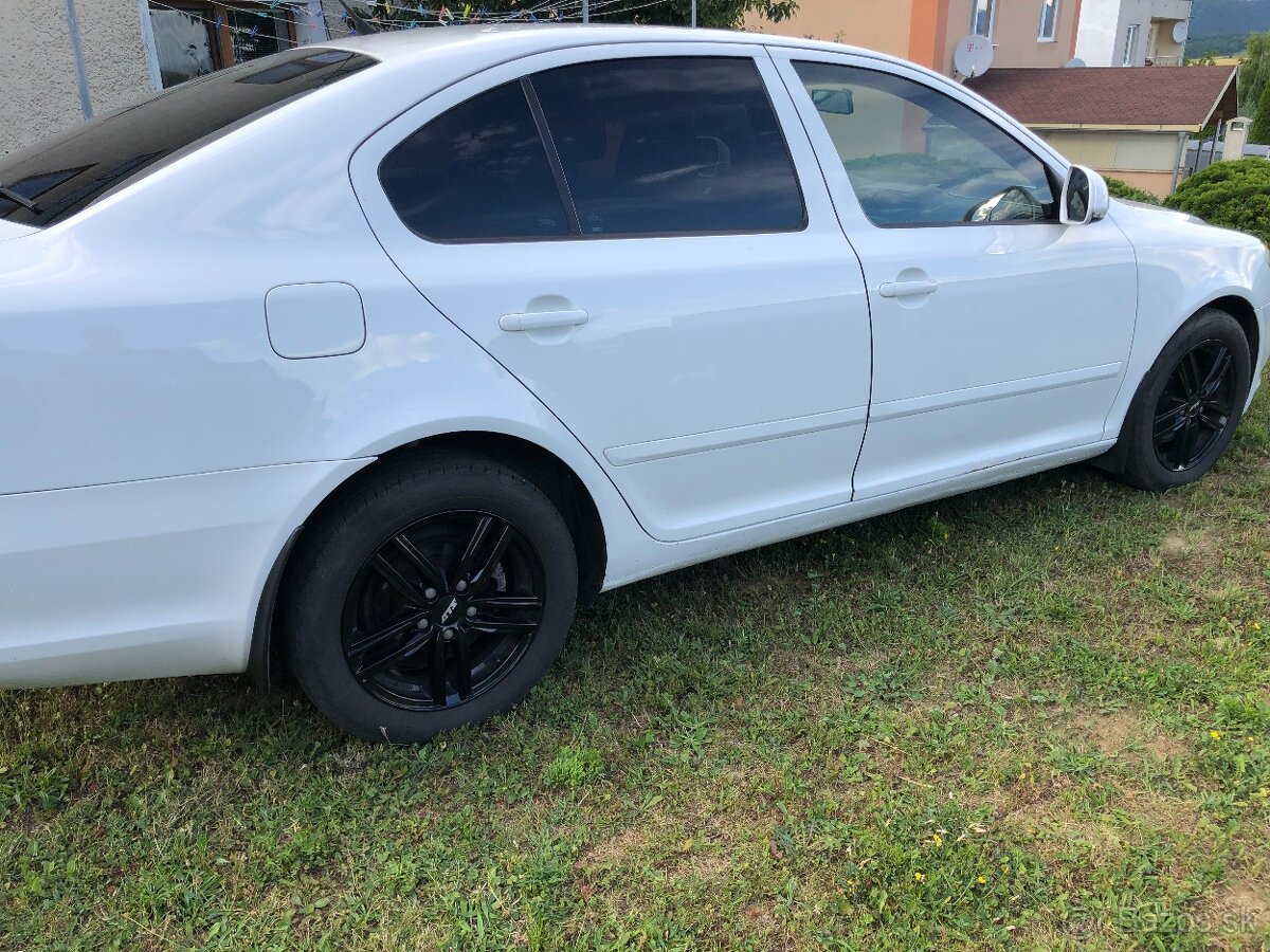 Skoda Octavia 1.9 tdi dsg - top stav - 7