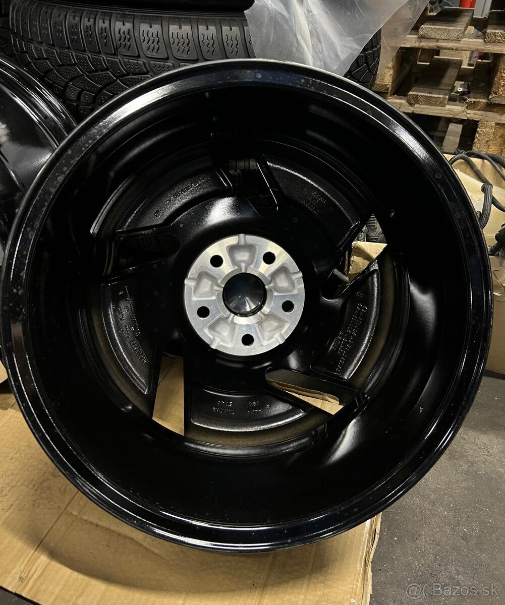 Elektróny vw , skoda 5x112 ,R17 - 7