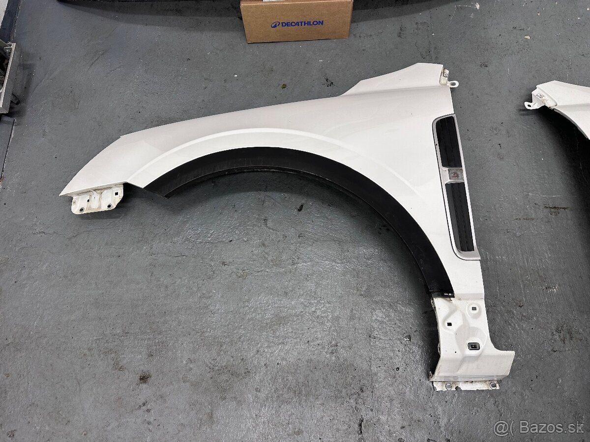 Opel Antara rv. 2014 předek Bílá barva - 7