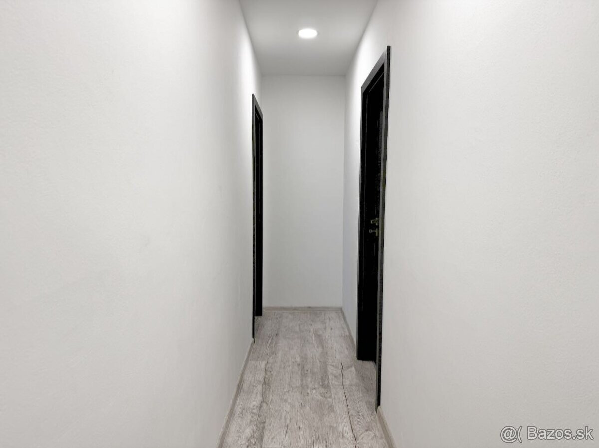 na prenájom veľkometrážny 3 izbový byt Prievidza - 7