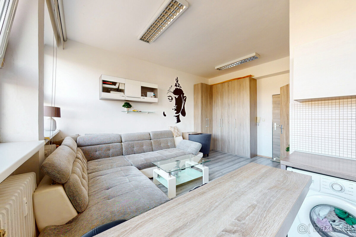 Predaj - moderne zariadená garzónka – Stará Vajnorská BA III - 7