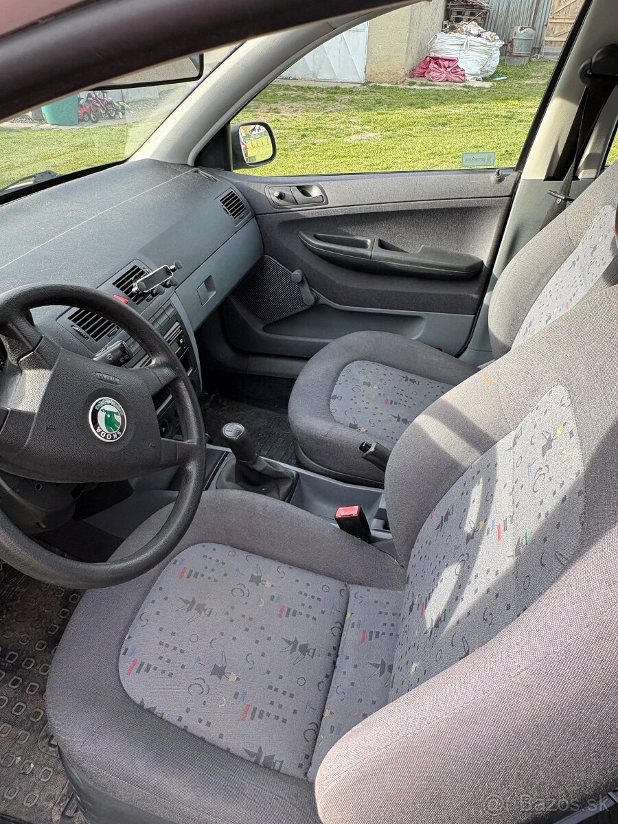 Škoda Fabia - 7