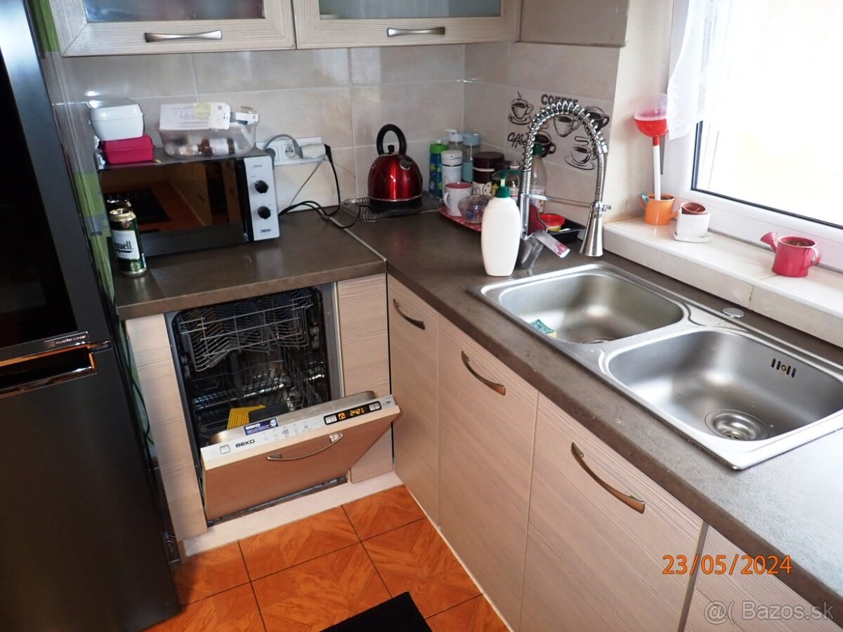 ZNÍŽENÁ CENA- Rodinný dom súp. č. 38, Domaníky, okr. Krupina - 7