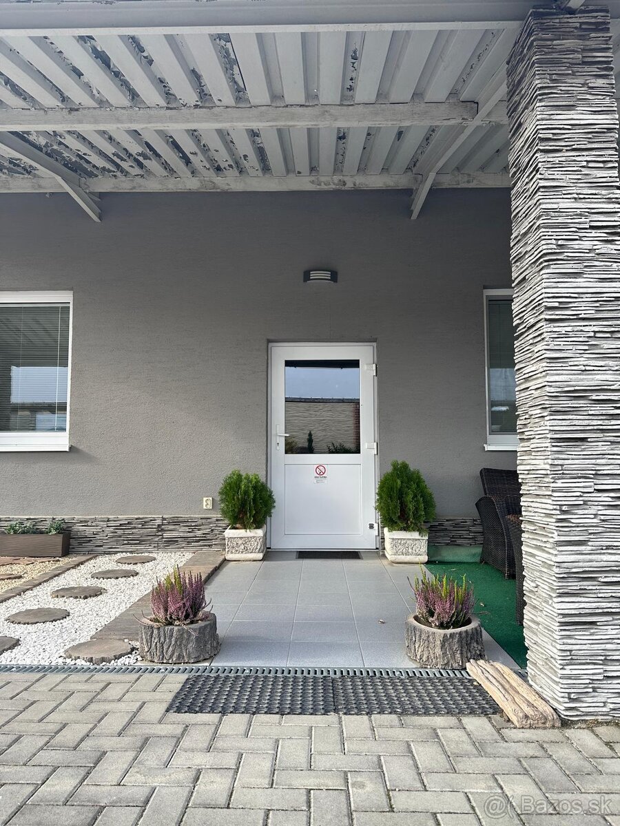 Administratívne priestory pre Firmu - 7