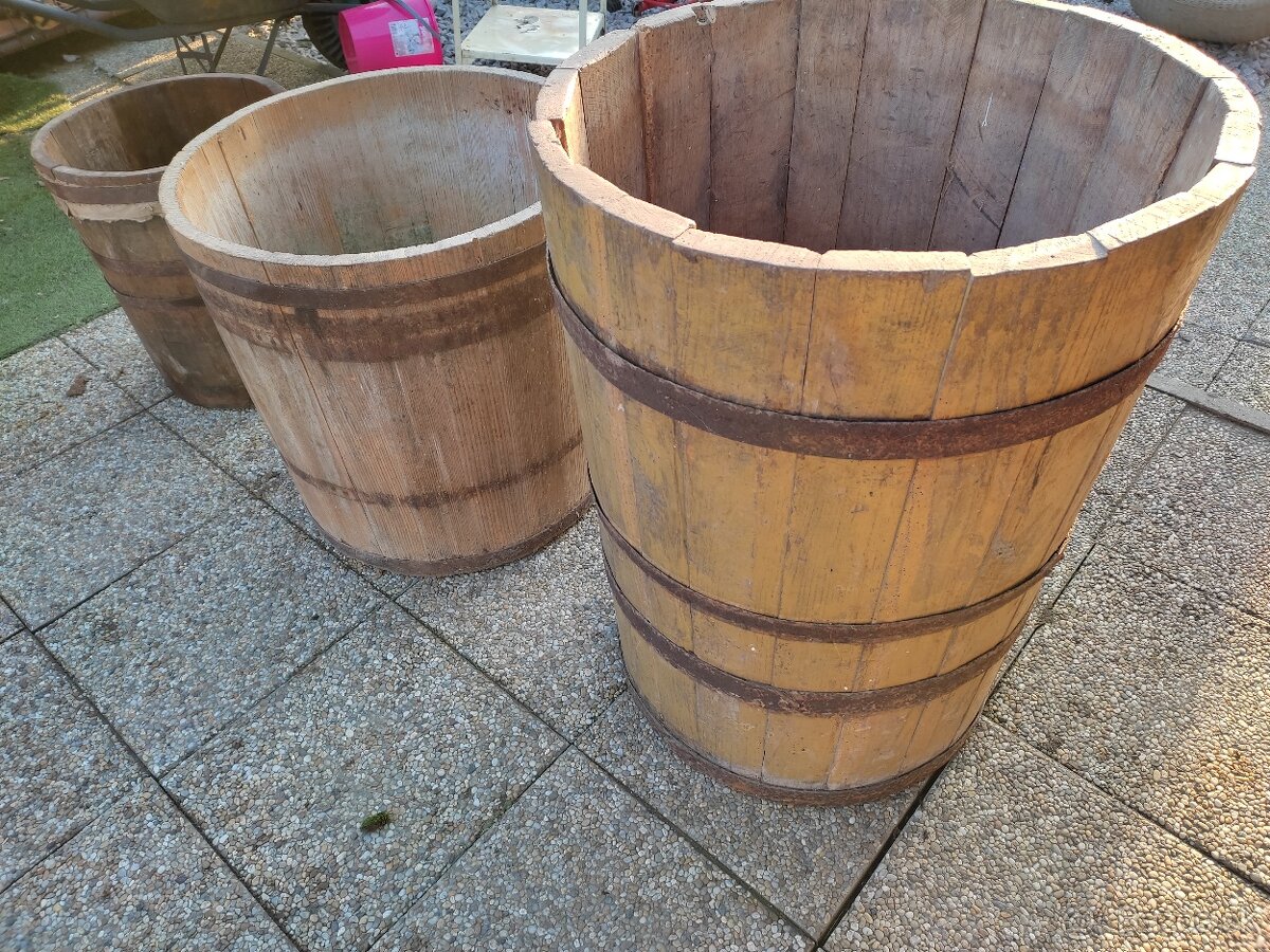 Kolesá drevene a drevené kade - 7