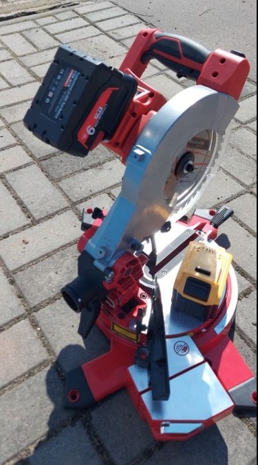 EINHELL náradie/redukcia pre aku DeWALT / Milwaukee M18V. - 7