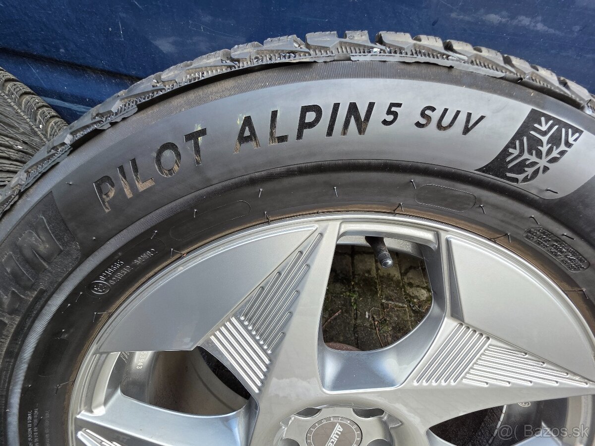 Zimné pneu s diskami Audi etron 255 / 55 R19 - 7