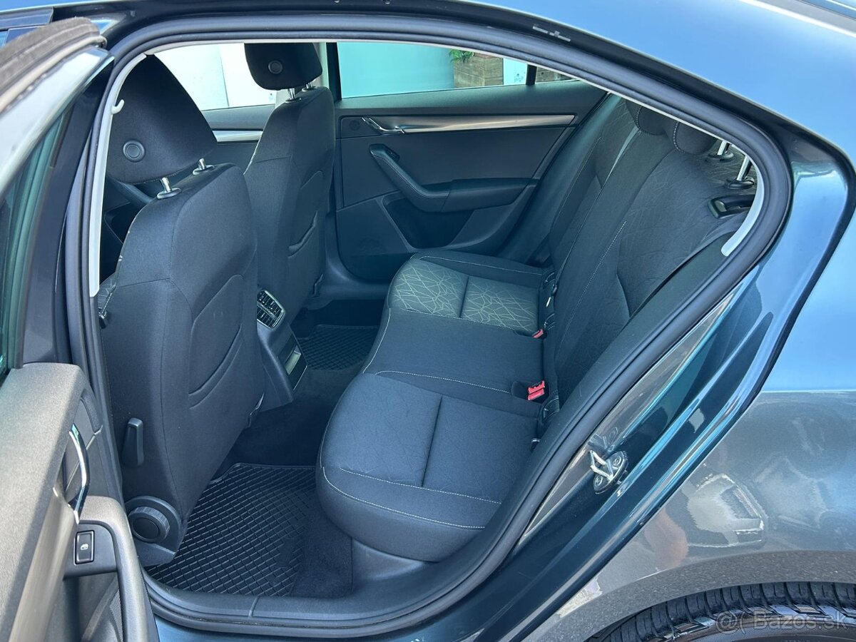 Škoda Octavia 1.5 TSI Style DSG - 7